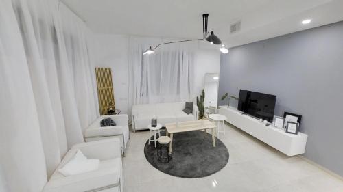 New 3bedrooms apatment - G10 project