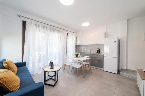 Küche/Küchenzeile in der Unterkunft Argilos & Argilos Deluxe Residential Complexes