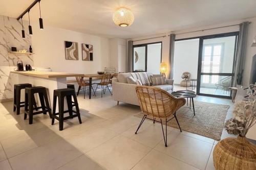 D24 La Clé T3 - Parking - Clim - Modernité à Bonifacio