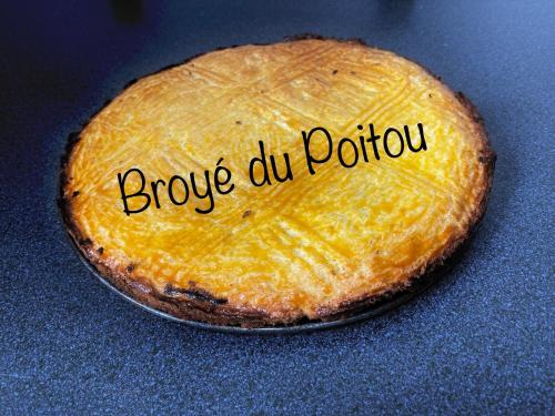 a pie with the words bloke del potato written on it at Les Lavandières in Saint-Hilaire-la-Palud