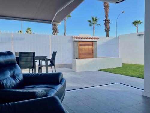 Sun golf house