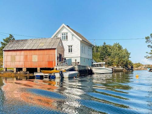 Byrknesにある6 person holiday home in byrknesøy-By Traumのギャラリーの写真