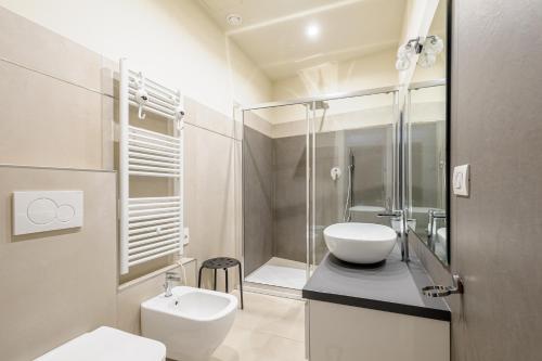 Koupelna v ubytování Parma Room Station