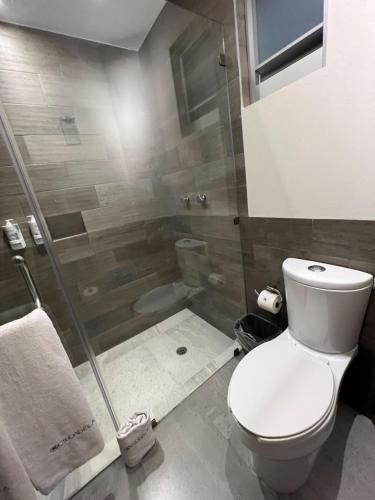 Ein Badezimmer in der Unterkunft KALI Ciudadela Mexico City