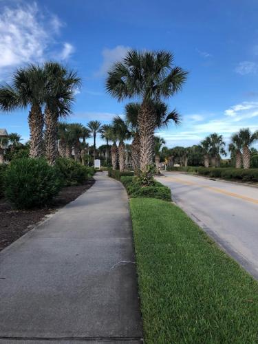 Fotografie z fotogalerie ubytování Palm Coast, FL 2BD 2BR Beach Villa! Walk to the Ocean! v destinaci Palm Coast