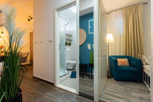 Oasis luxury apartment with terrarce and jacuzzi