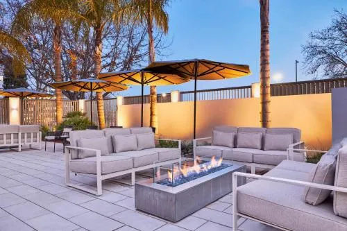 AC Hotel by Marriott Pleasanton in Livermore