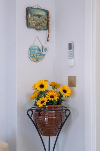 Fotografie z fotogalerie ubytování Aphrodite Apartment ideal for holidays in Siviri v destinaci Siviri