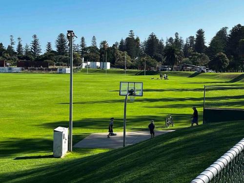 Gambar di galeri bagi Ocean Eye di Perth