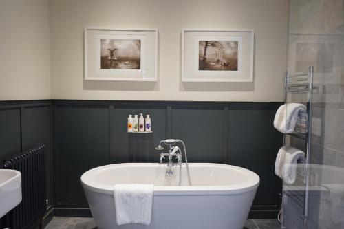 Bilik mandi di West Knole House Somerset