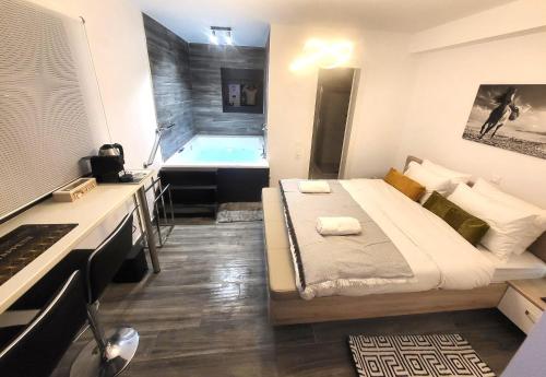 Romantic Suite&GRANT Jacuzzi