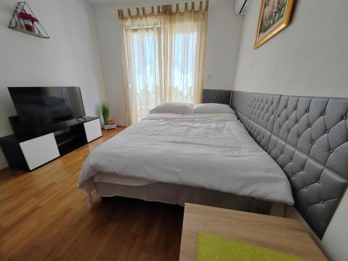 Studio Apartment Ivano-free parking - self check in