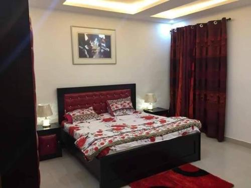 Bel Appart a côté de Macdonald en face la gare de Rabat ville