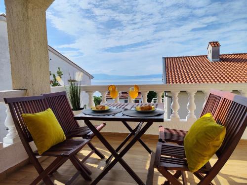 Apartments Orhidelia Njivice