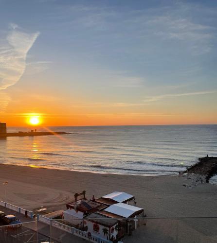 Exclusive apartment for 6 people on the beach - front line - 1st line