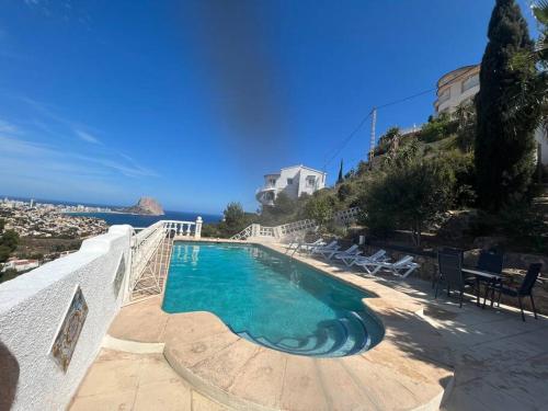 Villa Marie Calp Vue mer * Piscine * clim * parking * smart tv