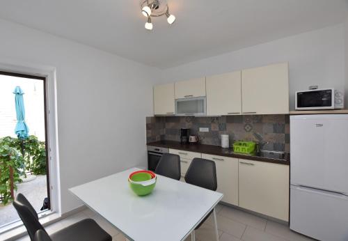 Apartments Guzela