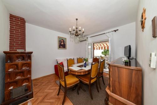 Lana apartman