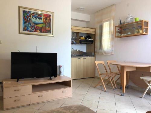 Studio Apartments Josip