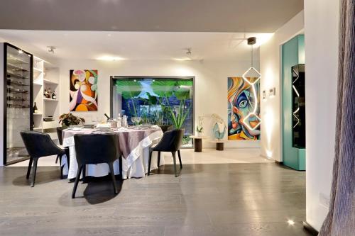 Villa Clivo - Amazing Villa Along the Vatican Walls