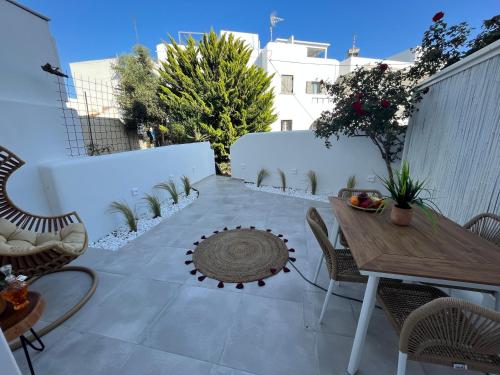 Aleria Central Apartments