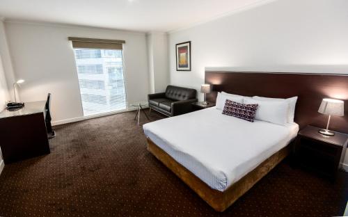 Atlantis Hotel Melbourne Image