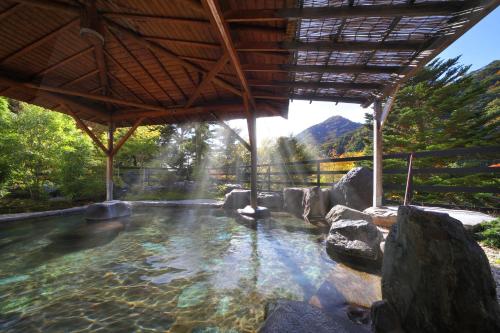 旅館の近くで見られる自然の景観