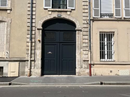 CHIC Appartement Type 4 / Parking Privé