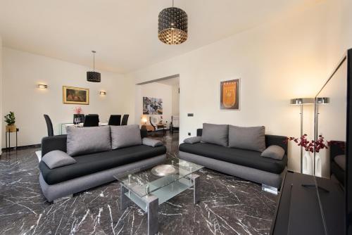 Adelais Luxury City Apartment Rhodes