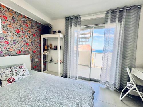 Posteľ alebo postele v izbe v ubytovaní Sea View 2-bedrooms Apartment