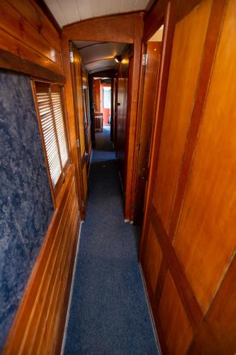 Imagen de la galería de The Red Caboose Train Carriage, en McGregor