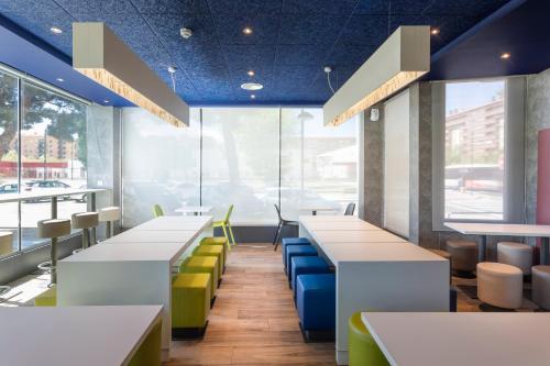 Restaurace v ubytování B&B HOTEL Zaragoza Plaza Mozart