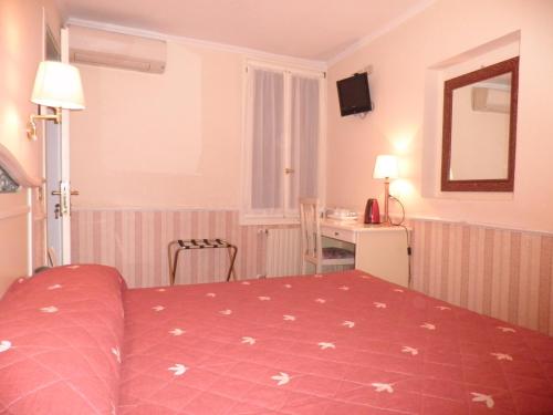 Afbeelding uit fotogalerij van AL CAMPANIEL BED AND BREAKFAST in Venetië