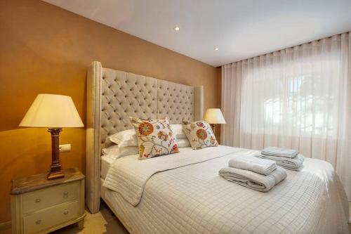 New and Stylish 1 bedroom Apt near Hard Rock RDR310