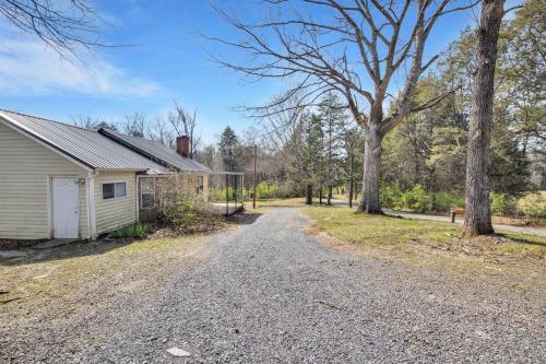 Pleasant Hill Home – Photos 5