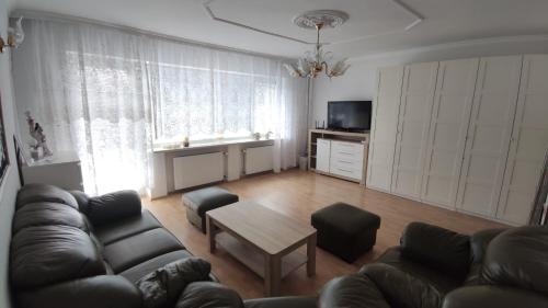 MIESZKANIE - DOM 200 m od MORZA