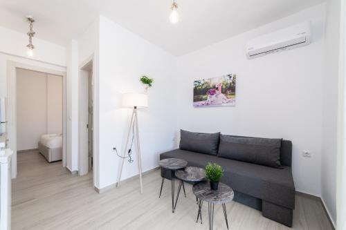 Posezení v ubytování Nefeli & Nefeli Luxury Residential Complexes