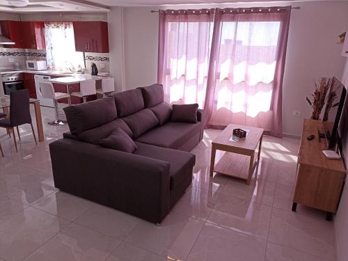 Kuchyň nebo kuchyňský kout v ubytování oasis en Tenerife 3