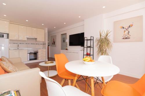 Copacabana in the heart of Las Americas by Olax Rentals
