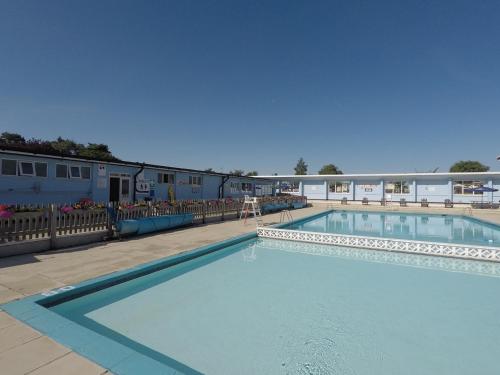 a large swimming pool on top of a building at Cleethorpes Pearl Holiday Park in Humberston