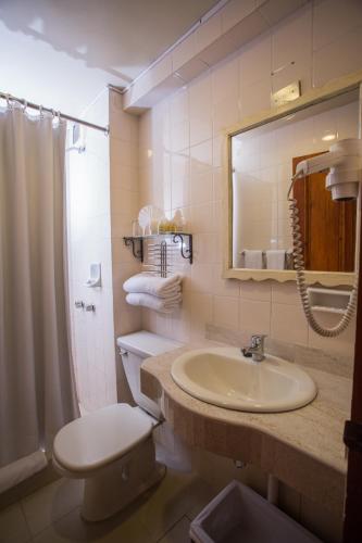 Ванная комната в Hotel Rosario La Paz