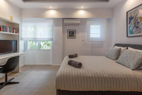 Brand new apartment in Athens