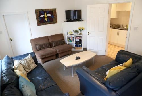 Ruang duduk di The Torrs Apartments New Mills