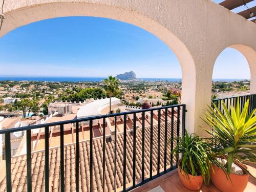 THE VIEW: sea, mountain, terrace, swimming pool