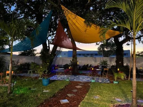 Stunning Little Havana Close to Airport, Calle Ocho, Brickell, Cruises,Wynwood and the Beaches - Free Parking photo 36