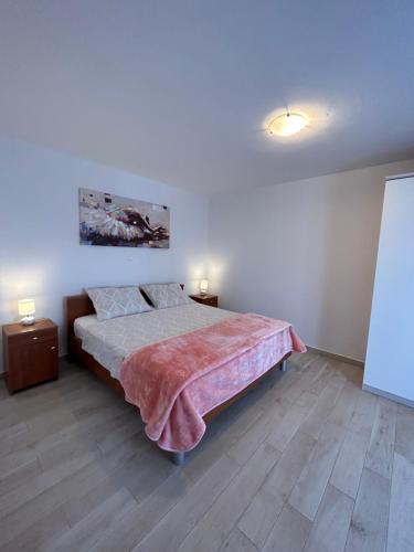 Apartment Salov