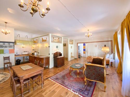 Χώρος καθιστικού στο Baznīcas ielas apartamenti