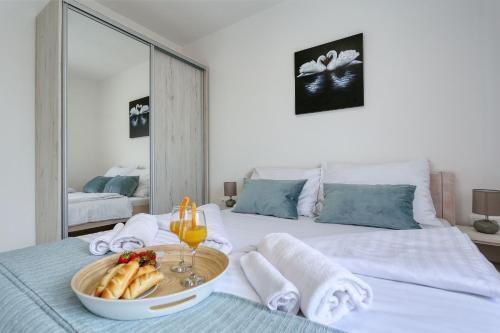 Gallery image of Apartments Bonaca with Jacuzzi in Privlaka