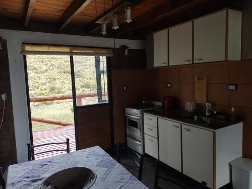 Η κουζίνα ή μικρή κουζίνα στο LC House