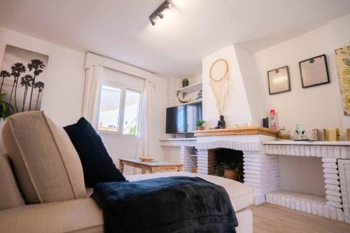 Kite House in town at 100m from the Beach - TWR